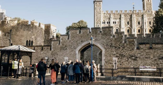 Morning at the Tower With Crown Jewels & Thames River Cruise - Pricing and Availability