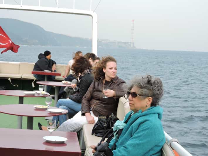 Morning Bosphorus Cruise With Asia Side - Key Points