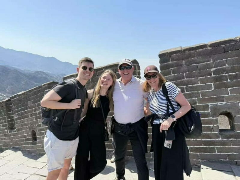 Morning Bus Transfer to Mutianyu Great Wall + Entry Ticket - Key Points
