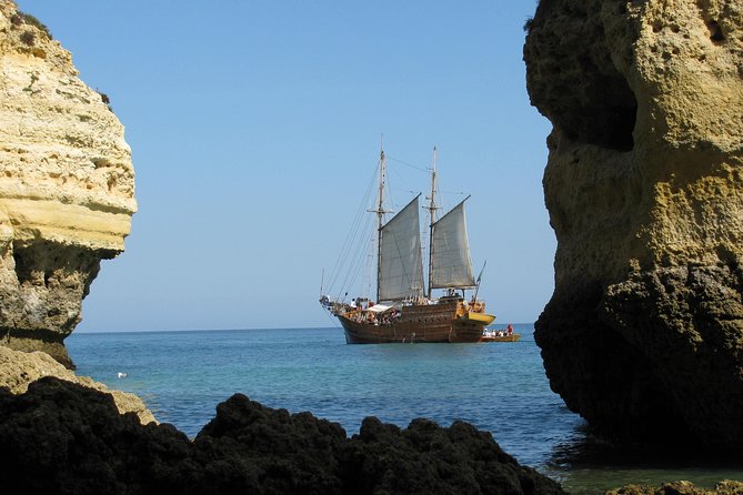 Morning Caves Expedition Tour From Portimao - Discovering Santa Bernarda