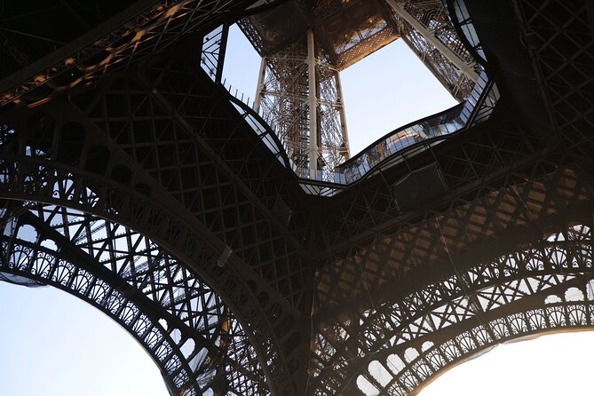 Morning Eiffel Tower Tour With a Guide and Elevator Access - Exploring the Eiffel Tower Independently