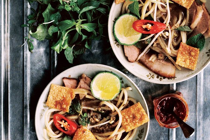 Morning Food Tour: 11 Dishes, White Rose Making and Foot Massage - Positive Traveler Reviews