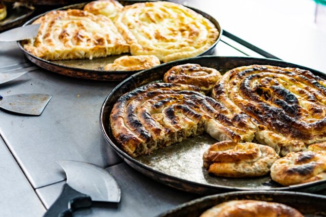 Morning Food Tour: Start a Day Like a Real Bosnian - Navigating the Tour Experience