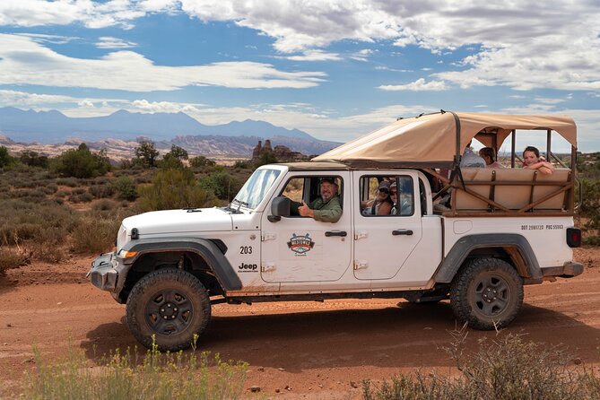Morning Half-Day Jeep Tour in Moab - Custom Designed Vehicles
