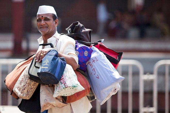 Morning Life of Mumbais Dabbawalas and Dhobis Tour - Location and Duration