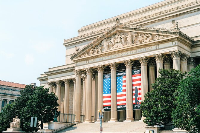 Morning Monuments City Tour With 8 Stops & Optional Entry Tickets - Additional Details