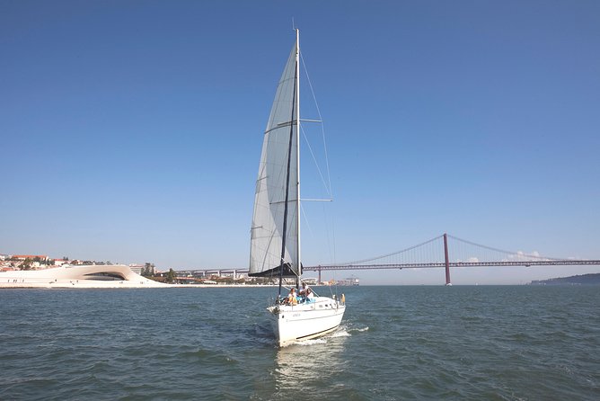 Morning Sailing Tour in Tagus River From Lisbon - Departure and Return
