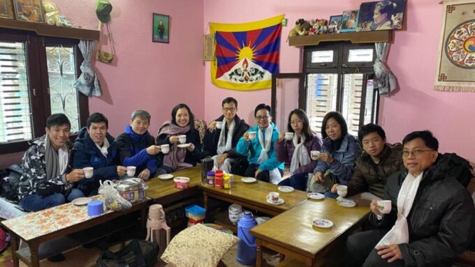 Morning Tibetan Cultural Tour - Group Size