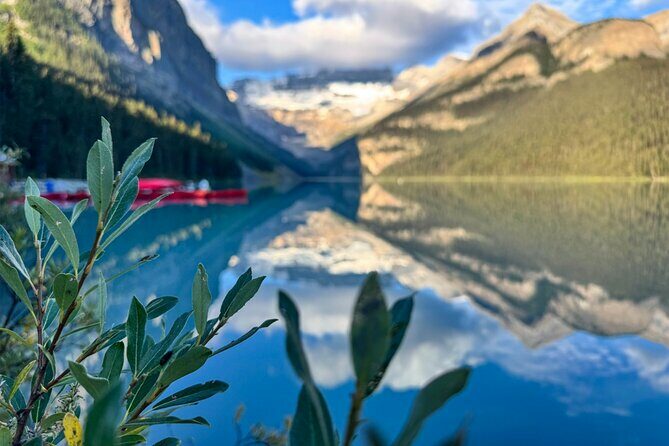 Morning Tour at Moraine Lake(2hrs) & Lake Louise(2hrs) - The Experience’s Value