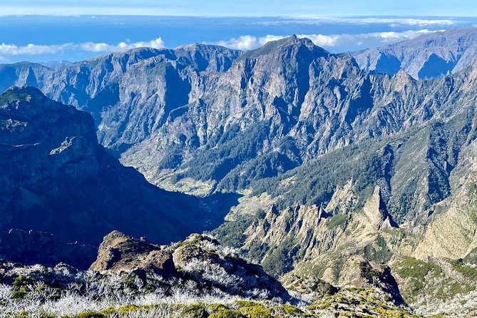 Morning Transfer to Pico Do Arieiro, Hike to Pico Ruivo & Return From Teixeira - Cancellation Policy