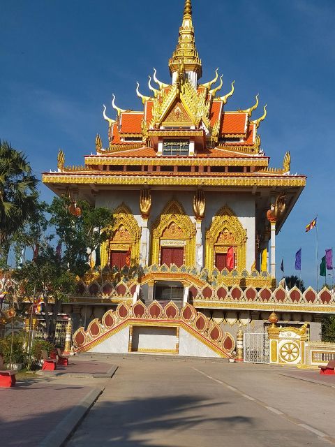 Morning Tuk Tuk: City, Handicrafts, Killing Field, Temples - Ek Phnom Temples