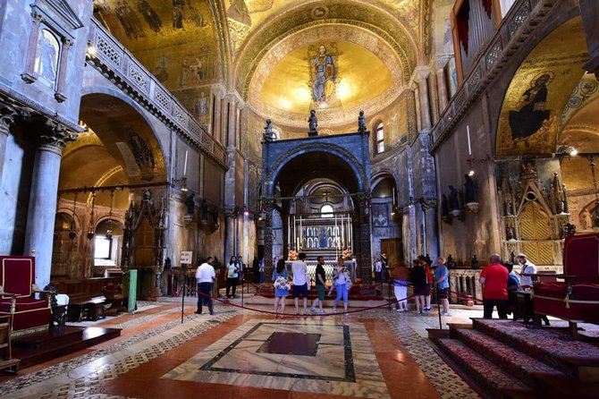 Morning Venice Walking Tour Plus St Marks Basilica Guided Visit - Meeting Point and Activity Recap