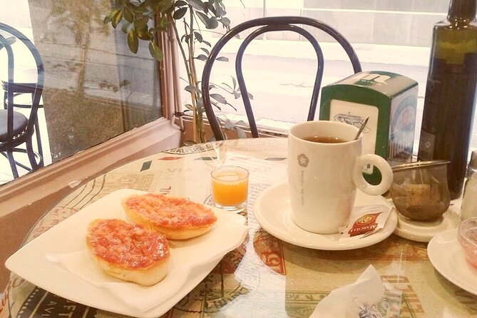 Morning Walk With Breakfast, Market Tastings & Authentic Flavoured Tapas Lunch - Enhancing the Experience