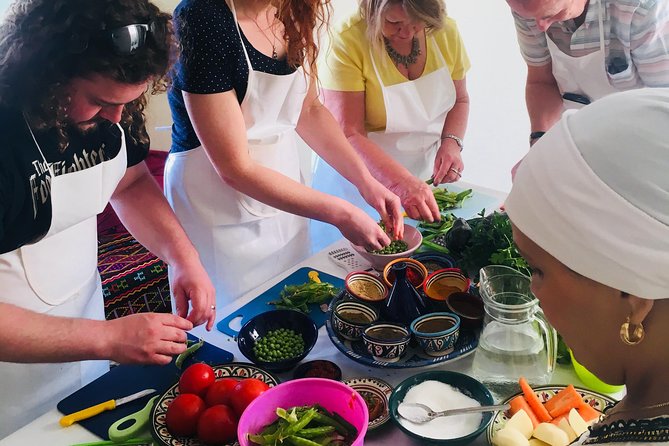 Moroccan Cooking Class & Marrakech Market Visit With Chef Khmisa - Just The Basics