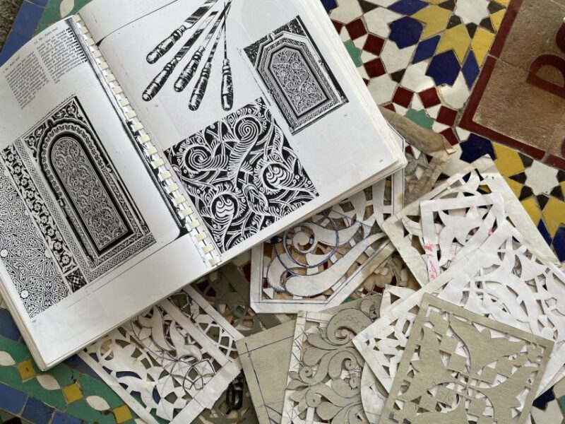 Moroccan Plaster Sculpture Workshop - Group Size and Languages