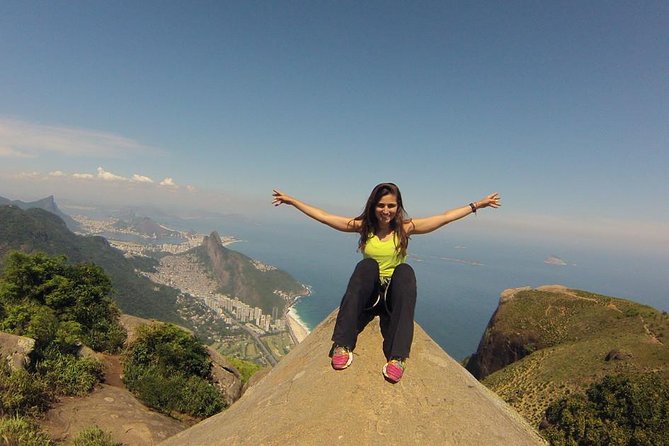 Morro Dois Irmãos Hike & Vidigal Favela Tour With Transfer - Tour Overview