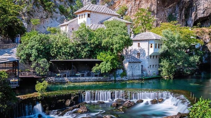 Mostar & Kravica Waterfall: Full-Day Adventure From Sarajevo - Visiting Mostar