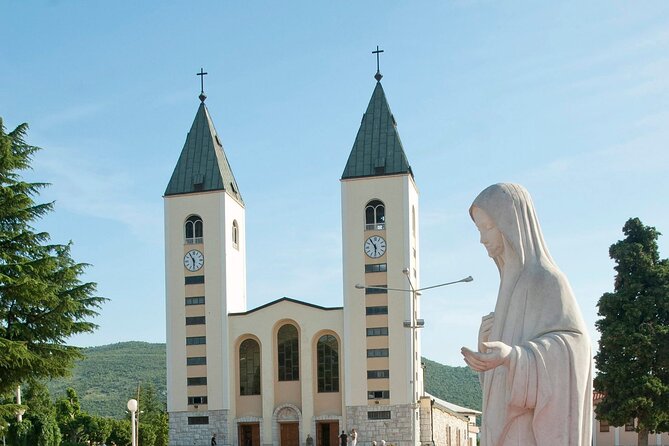 Mostar, Medjugorje & Kravica Waterfalls - Transportation and Accessibility