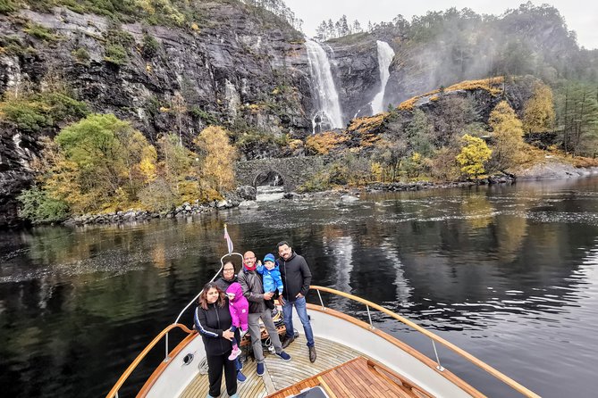 Mostraumen Private Pontoon Cruise - Sustainable Tourism Commitment
