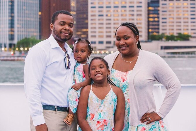 Mothers Day Premier Plus Brunch Cruise on the Chicago River - Inclusions and Amenities