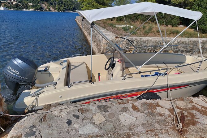 Motor Boat Hire in CorfuItalmar 17, Asso 5.10, Next 5m - Cooler Provided