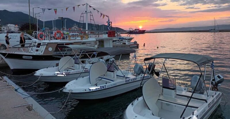 Motor Boat Rental - Key Points
