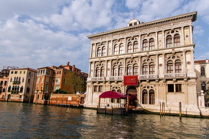 Motorboat Tour of Venice Grand Canal & Historic Basilica Visit - Duration and Group Size