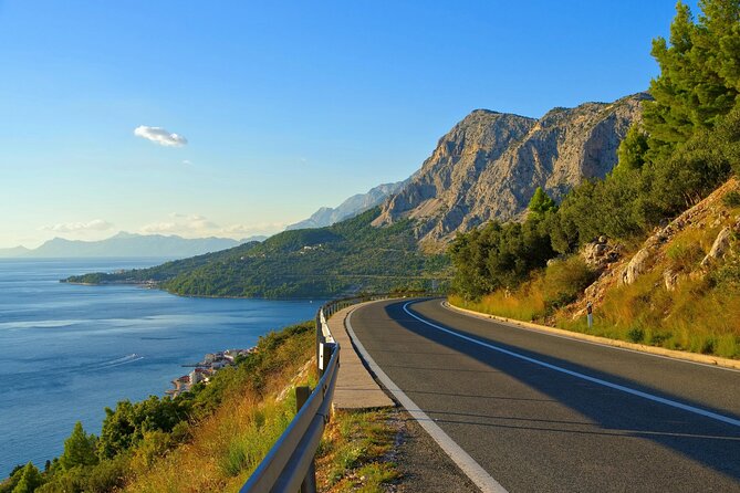 Motorcycle Rental Trogir / BMW F750GS / Your Own Motorbike Tour - Included Services and Features
