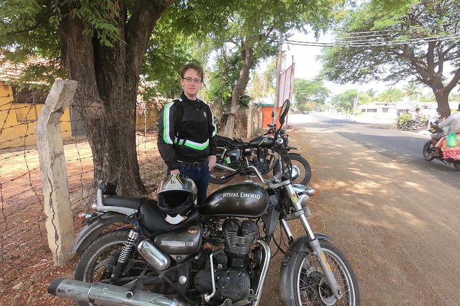 Motorcycle Tour From Mumbai to Karla & Buddhist Caves - Participant Reviews
