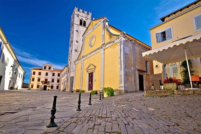 Motovun - Amazing Views & Tasty Truffles (From Rovinj) - Air-conditioned Vehicle Transportation