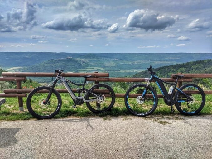 Motovun: E-Bike Tour in Istria - Booking Information