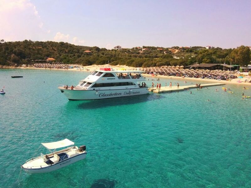 Mount Athos Glassbottom Cruise With Ammouliani Island Visit - Onboard Amenities and Accessibility