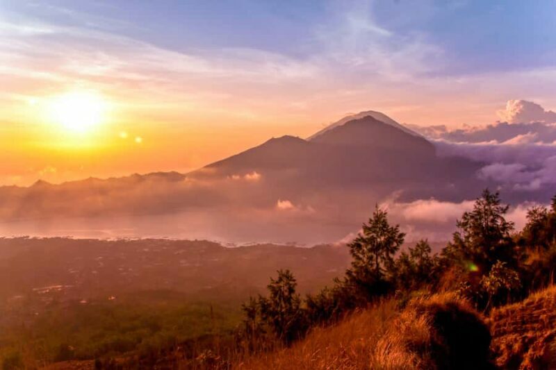Mount Batur: 2D1N Kintamani Tour with Private Sunrise Hiking - Key Points