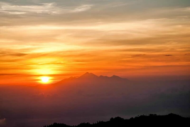 Mount Batur: 2D1N Kintamani Tour with Private Sunrise Hiking - An In-Depth Look at the Mount Batur 2D1N Tour