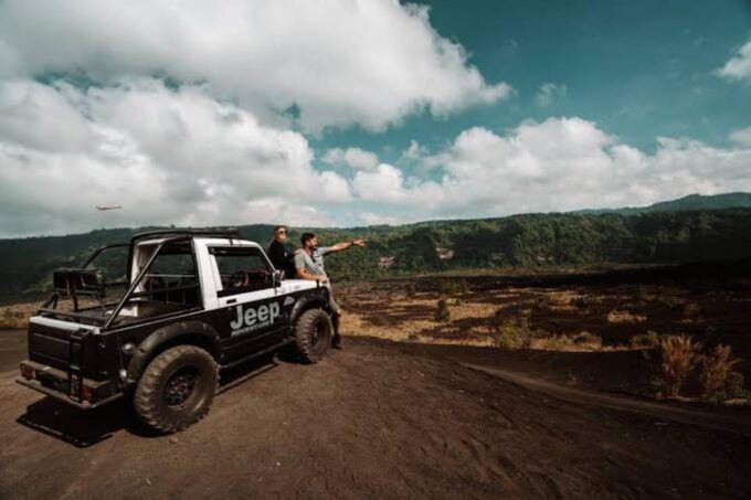 Mount Batur Jeep Tour & Black Lava - Batur Natural Hot Spring