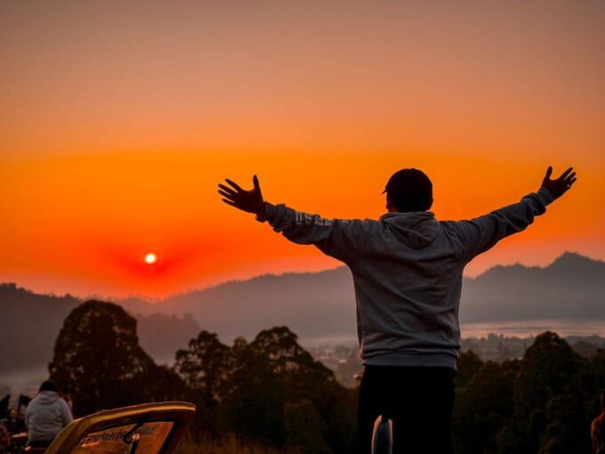 Mount Batur Sunrise by Jeep, Brekafast, Hotspring Optional - Recommended Attire
