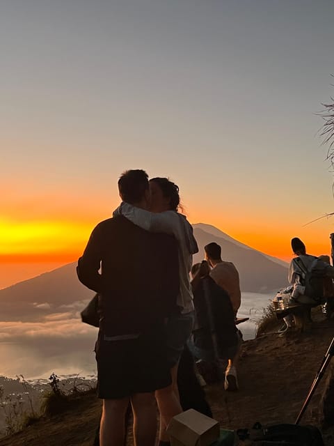 Mount Batur Sunrise Hike With Hot Springs & Hotel Transfer - Hiking Itinerary and Schedule