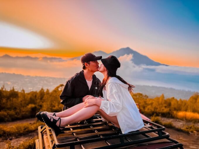 Mount Batur Sunrise Jeep, Ploating Temple, Geo Park Museum - Jeep Ride to Viewpoint