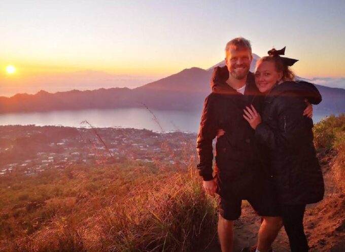 Mount Batur Sunrise Trekking and Natural Hot Spring - Group Size and Languages