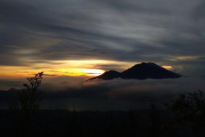 Mount Batur Sunrise Trekking With Private Guide and Breakfast - Inclusions