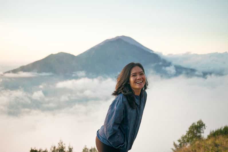 MOUNT BATUR TREKKING MEET AT THE STARTING POINT - Highlights and Experiences