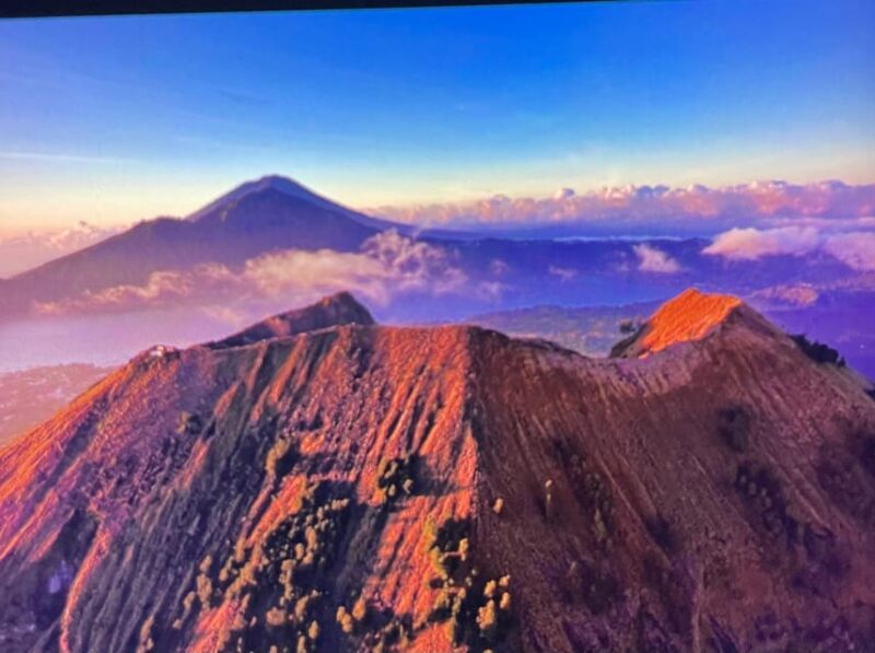 Mount Batur Trekking With Breakfast and Natural Hot Spring - Inclusions