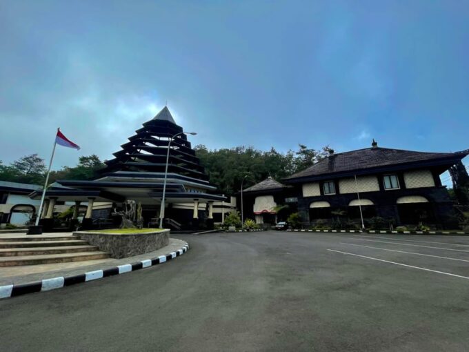 Mount Batur Trekking With Visiting Museum Geo Park Bali - Pickup and Dropoff Locations