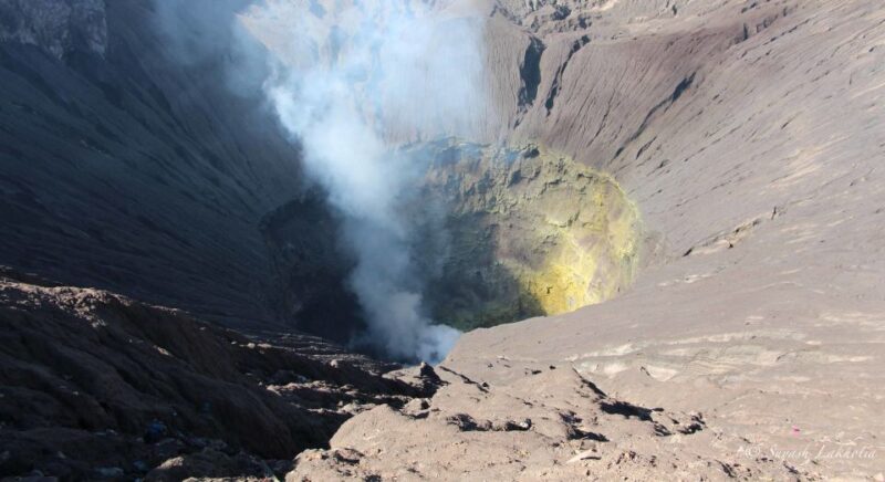 Mount Bromo 2-Day Sunrise Trekking Tour From Surabaya - Accommodation