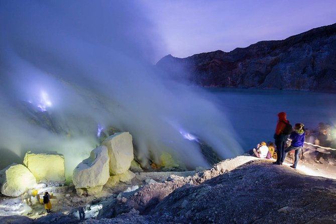 Mount Bromo & Ijen & Madakaripura Waterfall Tour (3D2N) -Homestay - Host Response