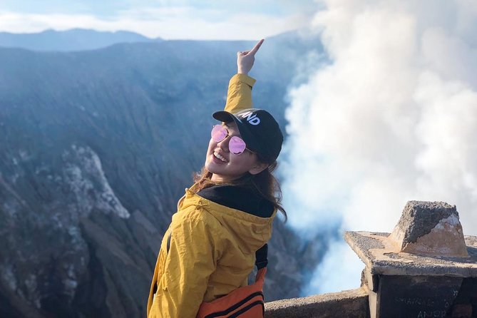 Mount Bromo & Ijen & Madakaripura Waterfall Tour (3D2N) - Hotel - Accommodation