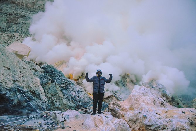 Mount Bromo & Ijen & Madakaripura Waterfall Tour (4D3N) - Hotel - Accommodation and Dining
