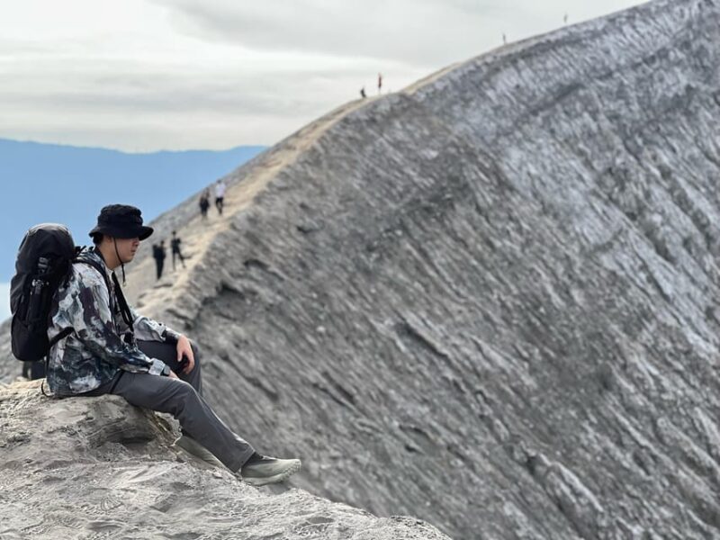Mount Bromo Sunrise 1 Day Tour From Yogyakarta - Visitor Requirements