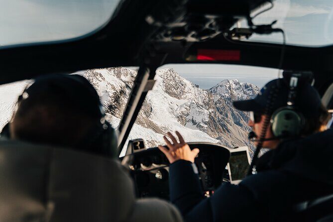 Mount Cook Scenic 35 Minute Helicopter Flight - An In-Depth Look at the Experience