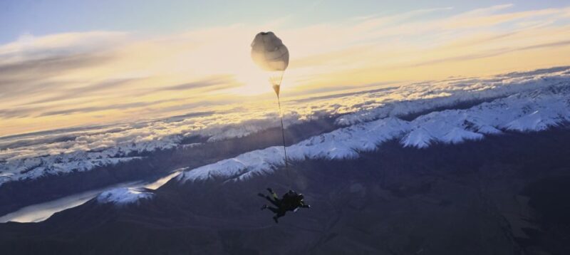 Mount Cook: Tandem Skydive Experience - Scenic Aerial Views